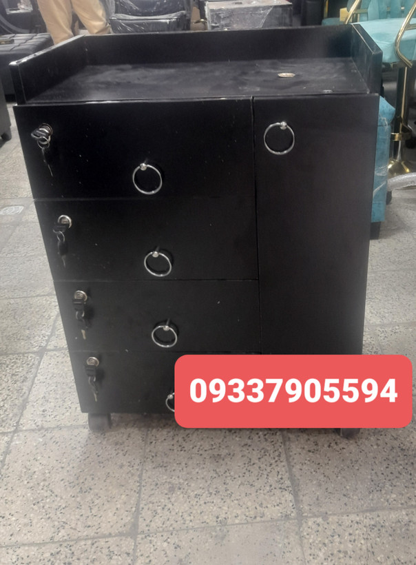 ترولی آرایشگاهی چوبی نوار طلایی چهارکشو یه کمد مشکی سفید ارسال به سراسر ایران