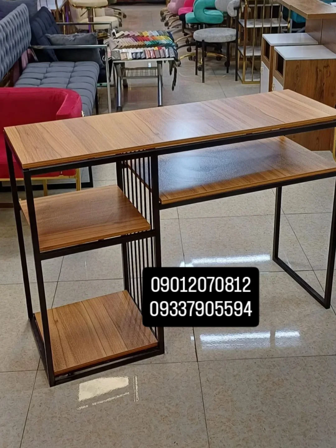 میز ناخن آرایشگاهی مدل نرده فلز مشکی طرح چوب ارسال به سراسر ایران امکان خرید حضوری